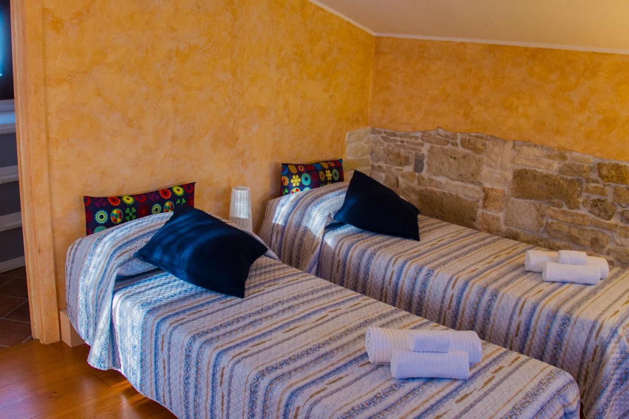 Palo Del Colle Ierva Chiain, Guest House מראה חיצוני תמונה