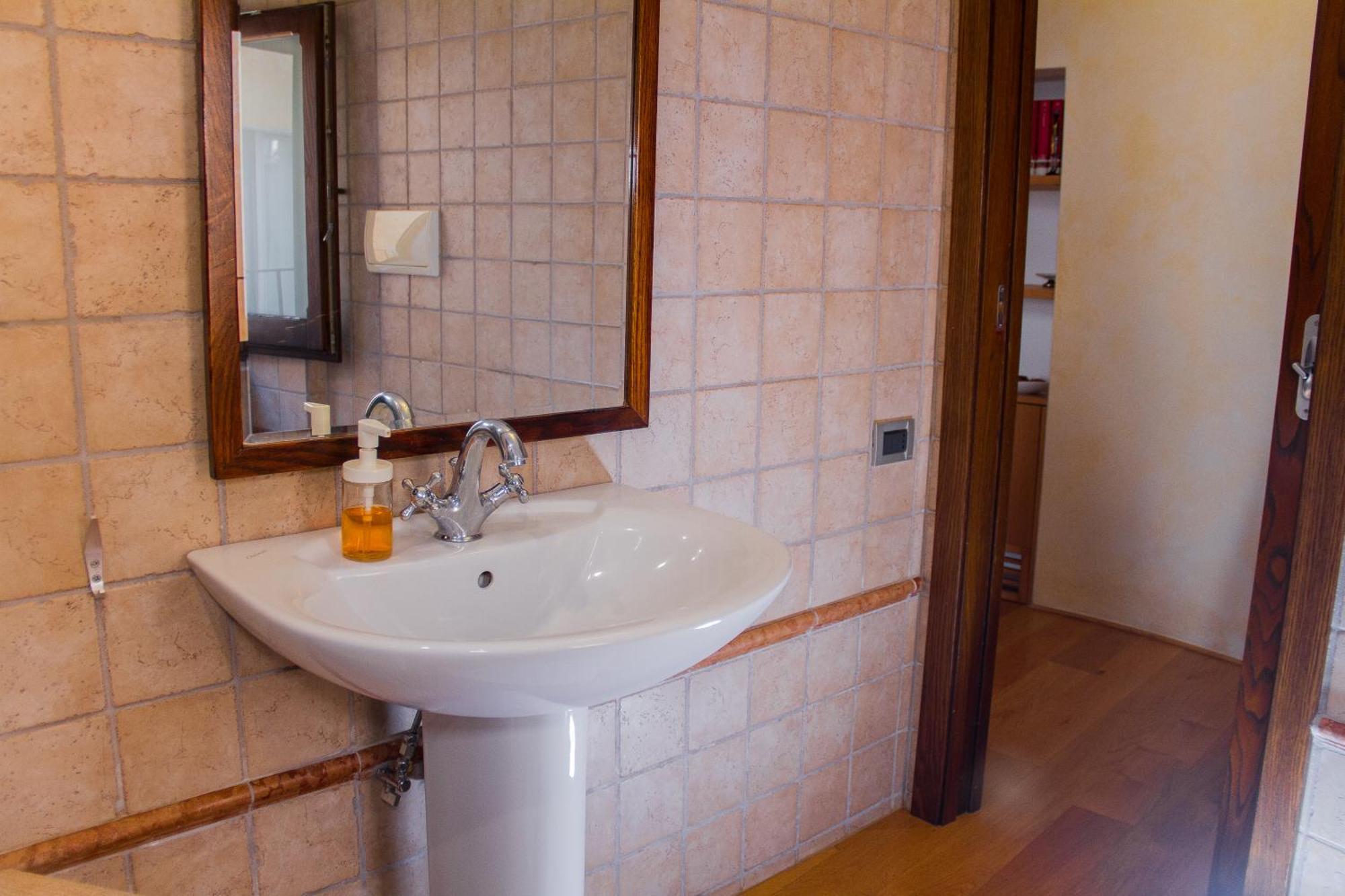 Palo Del Colle Ierva Chiain, Guest House מראה חיצוני תמונה